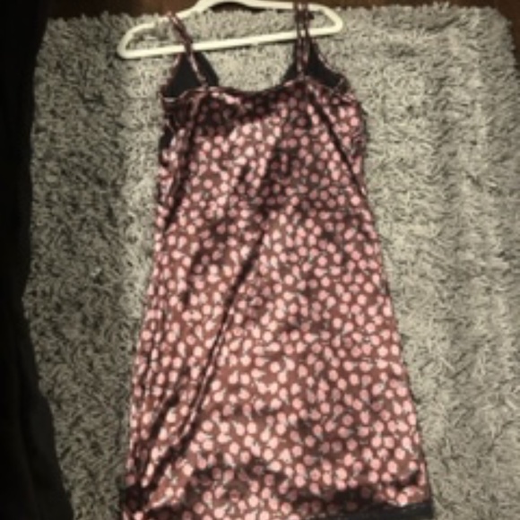 Rose-patterned Bodycon - Picture 3 of 3